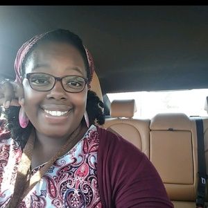 Meet your Posher, Tierra